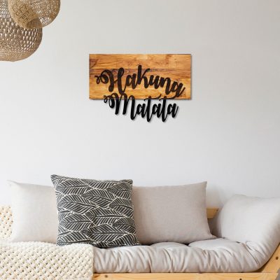 Decorațiune de perete din lemn Hakuna Matata, Nuc - Negru, 58x38x3 cm - Natural - Nuc - Negru